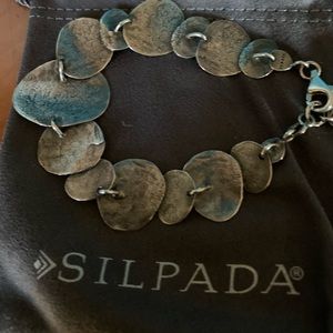 Silpada sterling silver hammered bracelet 💕